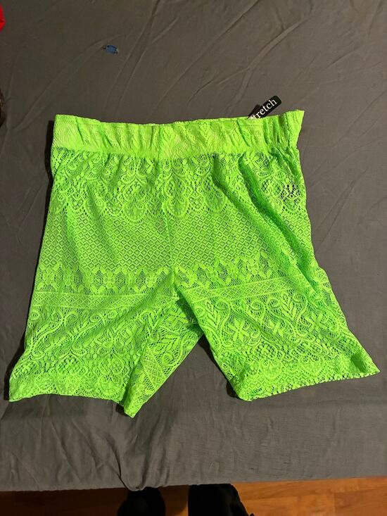 Rouge Collection Pants - Rouge Collection Shorts Womens 2X Neon Green Lace Stretch Biker Elastic Waist